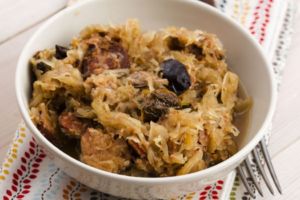 Polish sauerkraut (Bigos) with mushrooms and plums Polish sauerkraut (Bigos) with mushrooms and plums